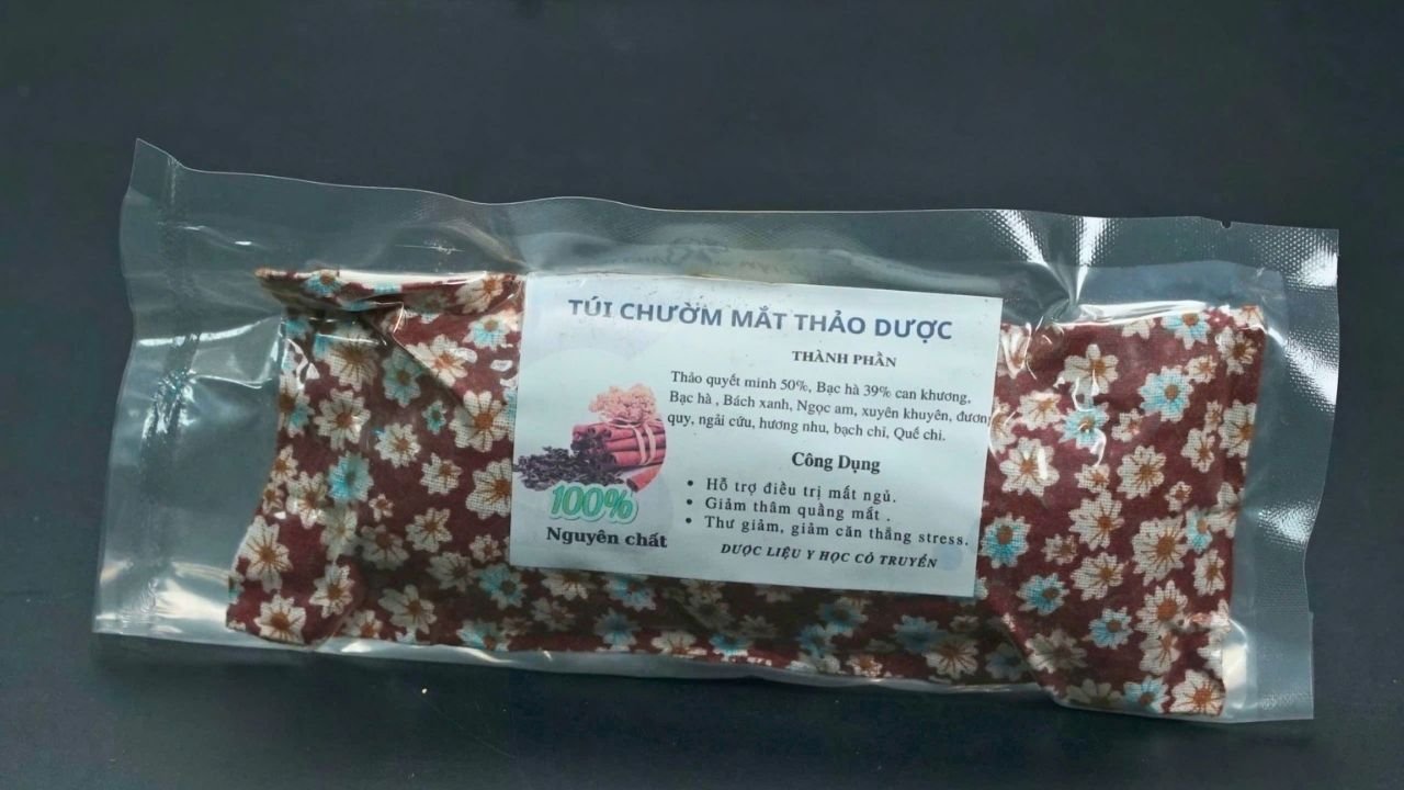 tui-chuom-mat-hoat-dong